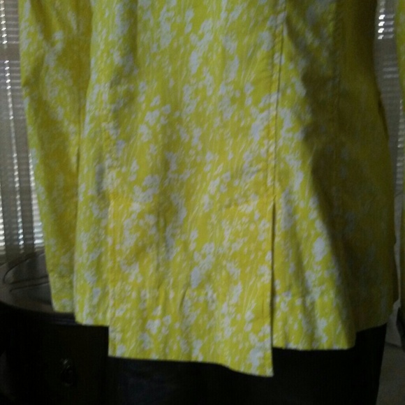 Cabi  field yellow jacket - Picture 6 of 9